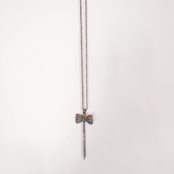 Silver Rhinestone Ribbon Bow Necklace - Picture 5 of 6